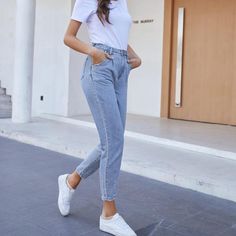 FREE SHIPPING ON ALL ORDERS OVER $50 | 100% SATISFACTION GUARANTEED Click "ADD TO CART" To Get Yours Now | Up To 60% OFF ✨ Arimonz High Waist Mom Jeans Boyfriends Straight Jeans Loose Vintage Pants High waist mom jeans, boyfriend style jeans, or straight jeans. The easy fit of these jeans will look good on all body shapes. They are relaxed in the thigh with a very comfortable high waist. They have enough stretch to make them the most comfortable pants you've ever put on. 📌 Excellent jeans for t Plus Size Boyfriend Jeans, High Waist Mom Jeans, Jeans Fabric, Jeans Mom, Jeans Material, Vintage Pants, Ankle Length Pants, Jeans Women, Jeans Boyfriend