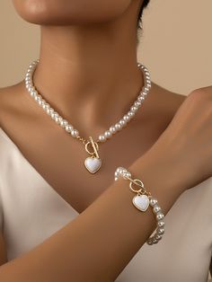 Multicolor Collar Embellished Trendy Pearl Jewelry For Valentine's Day, Trendy Valentine's Day Pearl Jewelry, Elegant Valentine's Day Jewelry, Trendy Pearl Jewelry With Heart Beads, Pearl Heart Beads Bracelet, Pearl White Jewelry With Lobster Clasp, Trendy Pearl White Beaded Jewelry, Trendy Pearl White Round Bead Jewelry, قلادات متدلية