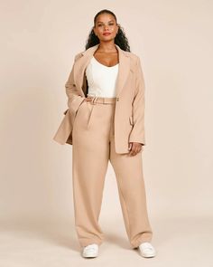 Moda Safari, Chubby Style, Plus Size Blazer, Outfits Petite, Boyfriend Blazer, Elegante Casual, Blazer Outfits