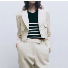 Never Worn! Beautiful And On Trend ! Winter Striped Single-breasted Blazer, Spring Single-breasted Tailored Blazer, Pin Stripe Blazer, Spring Single-breasted Cropped Jacket With Notch Lapel, Tailored Single-breasted Cropped Jacket With Lapel Collar, Elegant Striped Single-breasted Blazer, Stripe Blazer, Pin Stripe, Zara Jackets