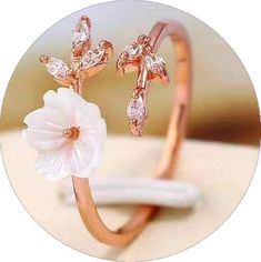 Sakura In Japan, Cherry Blossom Ring, Feudal Japan, Japan Sakura, Rock Rings, Green Gemstone Ring, Costume Jewelry Rings, Elegant Engagement Rings, Rhinestone Fashion