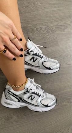 #follow #shoes #sneakers #blogging #blogger #blog #fashion #style Womens New Balance Sneakers, Shoes For Guys, All Nike Shoes, Shoes Outfit Fashion