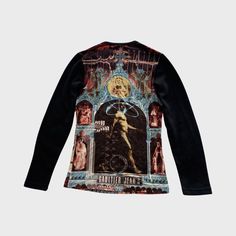 100% Authentic JPG Jean Paul Gaultier graphic print round neck long sleeve top. 𐙚 Features an iconic time machine psychedelic punk gothic grungy archival print.  Lovely stretchy material fits so nicely. Labelled a 38 which equates to a medium/UK 10, will aslo fit a small/UK 8  Length 58cm, pit-pit 42cm, sleeves 71cm Overall very good vintage condition, some slight bobbling on the arms due to age but doesn't affect the overall look of the top MODEL: Wears a size Small/UK 8 Some signs of wear for second-hand clothing are to be expected. Larger faults will be mentioned in the description. Fitted Punk Tops With Graphic Design, Fitted Vintage Top With Graphic Design, Vintage Graphic Tops For Fall, Fitted Long Sleeve Band Merch Tops, Fitted Long Sleeve Tops With Band Merch Style, Punk Graphic Print Tops For Fall, Vintage Long Sleeve Graphic Tops, Vintage Long Sleeve Tops With Graphic Design, Long Sleeve Graphic Print Tops For Alternative Fashion