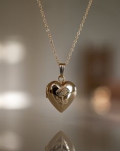 Material Gold Filled, 14K Solid Gold, Sterling Silver Production Time 3-5 Business Days Description Locket - 16mm x 11mm (holds 2 photos) Chain Length 18" Photo Chain, Unique Locket, قلادات متدلية, Chain Locket, Rose Heart, Rosé Heart, Heart Locket Necklace, Gold Locket, Jewelry Lookbook