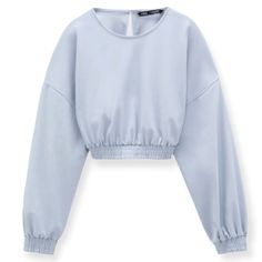 Zara Neoprene Effect Sweatshirt Blue Long Sleeve Elastic Hem Crop Top Keyhole Back Size-Women’s Us S Measurements (Approx.) Length-15.5" Shoulder-Shoulder-24.5" Pit-Pit-20" Sleeve-19.5" -77% Nylon, 33% Elastane -Condition -Nwt Ts-2164 - Date Night, Business Casual, Party, Club Wear, Feminine, Trendy, Oversized, Athleisure, Workout Trendy Blue Tops For Loungewear, Blue Stretch Sweatshirt For Spring, Casual Blue Solid Color Sweatshirt, Light Blue Sweatshirt For Spring Loungewear, Blue Stretch Long Sleeve Sweatshirt, Chic Blue Long Sleeve Crop Top, Casual Solid Color Crop Top For Fall, Trendy Light Blue Sweatshirt For Fall, Light Blue Relaxed Fit Tops For Fall