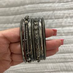 Brand New 8 Pack Bangle Bracelet Set In Black Bundle 3+ Jewelry Items And Get 10% Discount! Bangle Bracelet Set, Fashion 2024, Bangle Set, Bangles Jewelry, Bangle Bracelet, Womens Jewelry Bracelets, Bracelet Set, Bangle Bracelets, Black Color