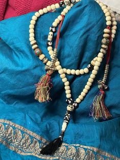 TIBETAN BONE Prayer MALA Tibetan Buddhist Prayer Beads Vintage Mala Beads Tibetan Bone Custom Mala Meditation Beads Om Guru Bead - Etsy Tibetan Mala, Mala Meditation, Meditation Beads, Buddhist Prayer, Tibetan Buddhist, Mala Beads, Prayer Beads, Bead Charms, Bones