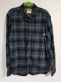 "Large woolrich flannel button down shirt %100 cotton, very soft.navy blue and grayish blue. Chest is 22\" from pit to pit, length is 28\" long..sleeve is 25\" long from shoulder to cuff" Classic Blue Flannel Shirt For Winter, Rugged Cotton Tops For Winter, Blue Buttoned Flannel Shirt For Winter, Winter Blue Buttoned Flannel Shirt, Blue Flannel Shirt With Buttons For Winter, Rugged Cotton Top For Winter, Blue Relaxed Fit Flannel Shirt For Winter, Blue Long Sleeve Flannel Shirt For Fall, Rugged Long Sleeve Cotton Flannel Shirt