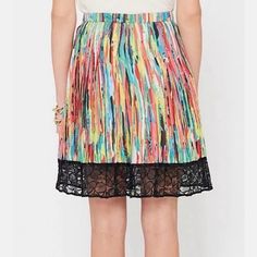 Prabal Gurung For Target Adorable Colorful Pleated Skirt Size 8 Waist - 30", Sideseam - 21" 100% Polyester White, Greens, Teal, Pink, Red, Black, Blue, Yellow, Purple Colorful Print (Looks Like A Cool Painting!) Black Lace Trim At Bottom Hidden Zipper On The Side Easily Worn To Work Or For Going Out!!!!! Adorable!!!!!! In Excellent Condition Multicolor Mini Pleated Skirt, Spring Mini Pleated Lined Skirt, Casual Multicolor Lined Pleated Skirt, Casual Multicolor Pleated Skirt With Lining, Multicolor Lined Midi Skirt, Multicolor Pleated Midi Skirt For Summer, Spring Mini Pleated Skirt With Elastic Waistband, Multicolor Flared Lined Skirt, Casual Pleated Multicolor Skirt