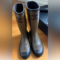 Chanel Wellington Rain Boots 24 Ss Collection, Sold Out In Almost All Stores Color: Khaki Size: 37 Eu Sole Length: 10 Inch Store Fresh, Never Worn, Deliver With Original Package Chanel Rain Boots, Shoes Chanel, Wellington Boot, Khaki Color, Chanel Shoes, Color Khaki, Wellington, 10 Inch, Rain Boots