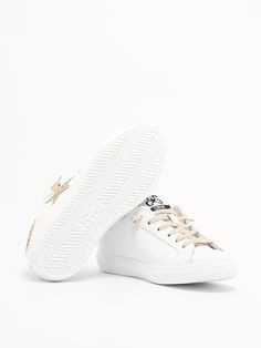 Sneakers Low Sneaker from 2StarComposition: 100 Leather Streetwear For Men, Chloe Purses, Runway Trends, Kenzo Kids, Stella Mccartney Kids, Low Sneakers, Sneaker Shopping, Beautiful Shoes, Luxury Boutique