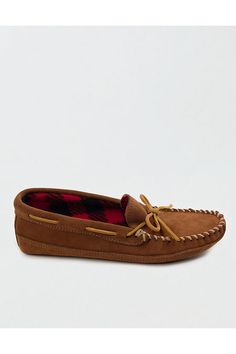 Recommended for indoor use/Soft suede upper/Rawhide lacing/Fleece lining/Suede softsole/Not eligible for promotions | Only ships within the USA Men Loungewear, Moccasins Slippers, Mens Outfitters, Soft Suede, Moccasins, American Eagle Outfitters, Women's Jeans, American Eagle, Lounge Wear