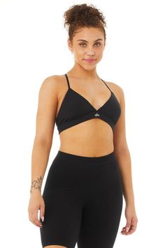 Splendor Bra - Black | Alo Yoga Oversized Crop Top, Logo Light, We Rock, Lighting Logo, Band Logo, Delicate Design, Street Design, Back Women, Clothes Inspiration