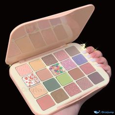 OrcaJump - Professional 20-Color Eyeshadow Palette - Ideal for Stunning Makeup Looks Penyimpanan Makeup, Eyeshadow Matte, Eyeshadow Glitter, Alat Makeup, Makeup Accesories, Makeup Package, Pinterest Makeup, Stunning Makeup, Fancy Makeup