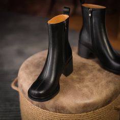 These round-toe ankle boots are just cute. Unlike traditional round toe shoes that make you look clumsy. these toes are with beautiful silhouette and make you look slim. Upper: Genuine Leather Shaft: Genuine Leather Lining: Genuine Leather/Short Plush Outsole: Rubber Toe Shape: Round Toe Closure: Zip Heel: Low chunky heel. 5cm is_handmade: Yes Fall Boots With Reinforced Heel And Round Toe, Winter Platform Boots With Padded Ankle, Fall Mid-calf Boots With Reinforced Heel And Round Toe, Winter Chelsea Boots With Round Toe And Medium Width, Winter Platform Boots With Reinforced Heel, Winter Heeled Boots With Round Toe, Winter Martin Boots With Reinforced Heel, Trendy Heeled Boots With Padded Ankle And Round Toe, Winter High Ankle Chelsea Boots With Stacked Heel