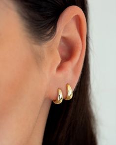 Second Hole Earrings, Hoop Earrings Chunky, Gold Huggie Hoop Earrings, Dainty Gold Earrings, Thick Hoop Earrings, Small Gold Hoop Earrings, Small Gold Hoops, Ear Jacket Earring, 2 Earrings