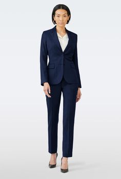 Enjoy the lap of luxury with a wool and cashmere blend heightened to the utmost sophistication. The Harrogate is a fan favorite for its undeniable style and variety. Designer Suit For Women, Blue Suit Women, Black Suit Women, Navy Blazer Women, Blue Blazer Women, Gray Suits, Suits Black, Charcoal Suit, Blue Suits