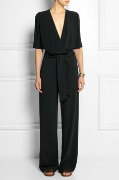 Work Jumpsuit, Jumpsuit Outfits, Crepe Jumpsuit, Jumpsuit Outfit, Jumpsuits And Romper, Jumpsuit With Sleeves, Jumpsuit Fashion, Mode Inspiration, Black Jumpsuit