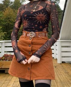 Look 80s, Diy Outfits, Mode Hippie, Mesh Blouse, Pompeii, Mode Vintage, Sun Moon, Retro Outfits, Grunge Outfits