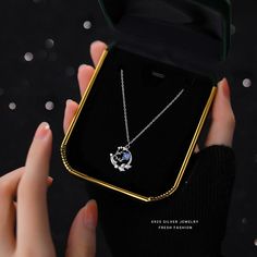 Color: White Gold Color Necklace Style: Fashion OL Color Necklace, Style Fashion, Womens Necklaces, Gold Color, Color White, Sense, White Gold, Pendant, Gold