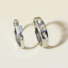 Origin: Mainland ChinaCN: ZhejiangMetals Type: Zinc alloyMaterial: MetalGender: lovers'Compatibility: All CompatibleItem Type: RingsFunction: Mood TrackerStyle: TRENDYRings Type: Wedding BandsShape\pattern: RoundFine or Fashion: FashionOccasion: PartyGender: Women/ Men/Couple/LoverOccasion: Daily use/Party/ Beach /Birthday Anniversary /Wedding /EngagementAccept: Dropshipping,wholesale Silver Alloy Wedding Rings, Adjustable Alloy Promise Ring, Adjustable Heart-shaped Couple Rings For Valentine's Day, Silver Alloy Ring For Anniversary, Silver Alloy Promise Ring, Silver Alloy Anniversary Ring, Silver Couples Jewelry For Proposal, Silver Couple Rings For Valentine's Day Proposal, Valentine's Day Silver Couple Rings For Proposal