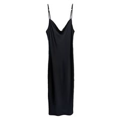 Nwt Banana Republic Women's Spaghetti Strap V Neck Slip Dress Black Size Medium The Classic Slip Dress. A Staple Every Wardrobe Needs. Banana Republic Sure Knows How To Make Beautiful Classic Pieces. You Will Not Be Disappointed With This One. Perfect For Any Occasion. Dress It Up Or Down, It Is A Very Easy And Comfortable Dress To Wear. Please See Photos For Measurements. I Am Happy To Answer Any Questions You May Have. Thank You For Stopping By! Happy Shopping! Tags: Formal, Cruise Wear, Resor Black Camisole Slip Dress, Chic Black Camisole Slip Dress, Elegant Black Cami Slip Dress, Elegant Black Sling Dress, Black Cami Slip Dress For Evening, Black Cami Slip Dress For Night Out, Black Camisole Slip Dress With Adjustable Straps, Black Cami Dress For Brunch, Black Casual Camisole Slip Dress