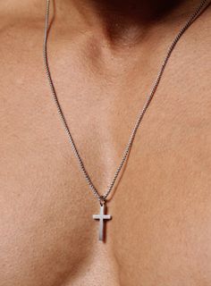 Men's Necklace - Cross Necklace for men - Men's stainless steel cross necklace - Men's Jewelry - Silver cross pendant necklace for men - stainless steel. For the man of faith a sleek and minimalist stainless steel cross necklace. Part of of our WATERPROOF COLLECTION: https://etsy.me/3xCErtp Other sizes available: Small Silver Cross: 20mm H x 11mm W https://etsy.me/30utYR5 Medium Silver Cross: 24mm H x 14mm https://etsy.me/2F18QIz Large Silver Cross: 31mm H x 17mm W https://etsy.me/2XRwCyX Also a Cross Necklace For Men, Mens Silver Jewelry, Steel Cross, Silver Cross Pendant, Cross Chain, Christian Jewelry, Necklace For Men, Men's Necklace, Gold Cross