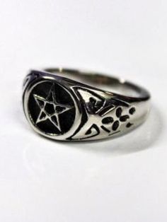 Small Pentagram Ring. Stainless Steel. Pentagram Ring, Goth Rings, Goth Ring, Gothic Ring, Gothic Rings, Emo Goth, Rings Statement, Statement Rings, Jewelry Rings