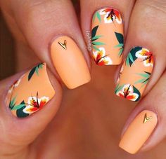 Tropical Vacation Nails Simple, Hawaii Inspired Nails, Hawaiian Nails Designs, Tropical Nails Beach, Island Nails Tropical, Sns Ideas, 21 Nails, Tropical Flower Nails, Detailed Nails