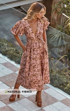 Elegant Fall Dress, Cut Out Midi Dress, Floral Bridesmaid, Layered Chain Necklace, Wedding Attire Guest, Dress Linen, Wrap Midi Dress, Pink Linen, Wedding Outfits