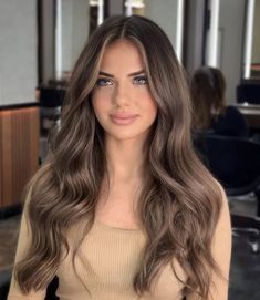 Mushroom Brown Hair Green Eyes, Light Brown Hair Natural, Light Brunette Balayage, Balayage Light Brown, Trendy Brown Hair, Light Brown Balayage, Brown Hair Inspiration, Rambut Brunette, Wedding Hair Colors