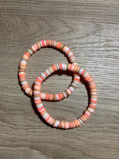 Autumn/Fall bracelet!! Fall Bracelets, Autumn Bracelet, Autumn Orange, Orange Bracelet, Earring Making, Bracelet Ideas, Cute Bracelets, Clay Beads, Autumn Fall