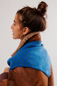 Add the ideal finishing touch to any ‘fit with this stunning scarf featured in a staple striped style and soft knit fabrication, perfect to drape around your shoulders and finish at the front with a brooch or style as classic bandana for a totally timeless design. | Essential Triangle Striped Scarf by Free People in Green Knit Bandana Scarf, Scarf Aesthetic, Rugby Stripe, Stripe Scarf, Warm Clothes, Striped Scarf, Trendy Hat, Triangle Scarf, Striped Scarves