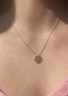 "Beautiful 18\" Heart necklace with 1.2mm metal chain and heart pendant. Choose from silver or gold colors." Chain And Pendant, Hippie Necklace, Gold Colors, Pendant Silver, Metal Chain, Heart Necklace, Pendant Necklaces, Heart Pendant, Hippie Boho