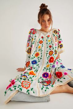 Bella Flor Embroidered Kaftan | Free People Floral Fashion Aesthetic, Clothing Repurpose, Kaftan Jacket, Boho Decorating, Embroidered Caftan, Embroidered Kaftan, Mexican Fashion, Artsy Outfit, Hand Embroidered Flowers