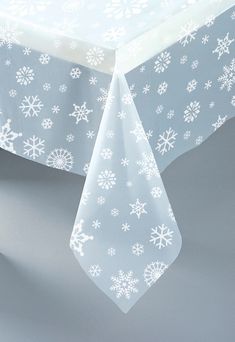 Clear Plastic Snowflake Tablecloth - Stesha Party Winter Wonderland Party Theme, Frozen Party Supplies, Snowflake Party, Winter Onederland Party, Plastic Table Cover, Plastic Table Covers, Plastic Table, Party Table Cloth, Winter Onederland