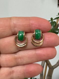 14K gold Earrings Emerald Cabochon .  These are absolutely Stunning. Weight is 4.6 Grams on MY SCALE. Measure .70" x .50"  Will ship Priority Insured    For more items click on :  http://www.etsy.com/shop/MISSIONMOD?ref=pr_shop_more  **ALL METALS AND STONES ARE TESTED TO BE SUCH,BUY WITH CONFIDENCE THAT HERE AT MISSION*MOD WE STRIVE TO BRING YOU THE BEST WE CAN FIND...RANGING FROM VINTAGE TO ANTIQUE JEWELRY, CLOTHING AND EVERYTHING ELSE IN BETWEEN**  CHECK OUT OUR OTHER JEWELRY, INCLUDING  CHARM Yellow Gold Cabochon Drop Earrings, Yellow Gold Cabochon Earrings For Anniversary, Gold Cabochon Earrings For Anniversary, Formal Yellow Gold Round Cabochons, Yellow Gold Round Cabochons For Fine Jewelry, Yellow Gold Round Cabochons Fine Jewelry, 14k Gold Cabochon Earrings For Anniversary, Gold Vintage Cabochons, Classic Gold Cabochon Earrings