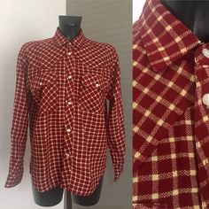 Unisex Red Plaid Cotton Gingham Warm Shirt Long Sleeve Mens Top Red Long Sleeves Shirt Button up Western Chemise Shirt Size S/M ♥ 2 Buttoned Pockest on chest ♥ Warm Shirt ♥ Long Sleeves ♥ 1 Button on Sleeve End Condition: Exelent condition Tag: Badge Materials: No tags (Feels like Cotton) Size: No Tags (Fits on S/M) Measurements: laying flat and tied closed Length: 68cm = 26,7'' Width: 110cm = 43,2'' Sleeve: 55cm = 21,6'' Shoulder to Shoulder: 46cm = 18,1'' Neck: 37cm = 14,6'' **Measurements are Plaid Collared Flannel Shirt With Button Closure, Collared Plaid Shirt With Button Closure, Red Shirt With Snap Buttons For Fall, Red Fall Shirt With Snap Buttons, Red Long Sleeve Flannel Shirt With Buttons, Collared Plaid Shirt With Snap Buttons, Gingham Shirt With Button Closure For Fall, Fall Red Shirt With Snap Buttons, Classic Plaid Shirt With Buttons