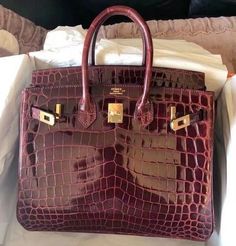 Devil Wears Prada, Girly Bags, The Perfect Guy, Bags Aesthetic, Mode Inspo, Hermes Bags