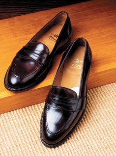 Il Alde Slip-On Loafer in cordovan Classic Wingtip Slip-ons With Brogue Detailing, Classic Wingtip Slip-ons With Rubber Sole, Classic Cap Toe Monk Strap Shoes, Classic Tassel Loafers With Brogue Detailing, Classic Tassel Loafers With Brogue Detailing, Slip-on, Classic Brogue Moccasins For Galas, Classic Moccasins With Brogue Detailing For Galas, Classic Wingtip Tassel Loafers For Galas, Classic Brogue-detailed Moccasins For Galas