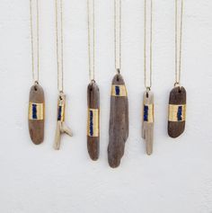 Driftwood Amulets with Lapis Driftwood Jewelry, Amulets, Wood Jewellery, Bling Bling, Jewelry Art, Jewelry Inspiration, Diy Jewelry, My Jewellery, Jewelry Box