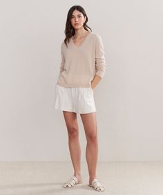 Flynn Cashmere Sweater Oatmeal As a nod to the classics, this covetable 100% cashmere piece embraces all the ease of a relaxed fit knit with the sophistication of a v-neck silhouette. Tuck this lightweight layer into trousers or pair it with your favorite slip skirt to instantly upgrade any outfit. | Jenni Kayne Women's Flynn Cashmere Sweater Size X-Large Casual Cashmere V-neck Sweater, Beige Relaxed Fit Cashmere Sweater, Classic Cream V-neck Sweater For Spring, Casual Cashmere Sweater In Neutral Color, Casual Everyday Cashmere V-neck Sweater, Neutral Casual Cashmere Sweater, Casual Neutral Cashmere Sweater, Classic Beige Sweater For Loungewear, Beige Cashmere Sweater For Spring