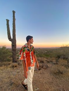 Boho Chic Men, Streetwear Summer Fashion, Pinterest Boy, Male Streetwear, Masc Fashion, Tropical Outfit, Mens Summer Outfits, Beach Fits, Outfits Hombre