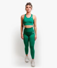 Stay comfortable and well-supported during your workouts with our Core Performance Sports Bra. Made from a blend of 88% nylon and 12% elastane, this gym and fit wear provides maximum comfort and flexibility, allowing you to achieve your fitness goals with ease. Knee Wraps, Wrist Wrap, Fitness Activities, Intense Workout, Five Star, Workout Wear, You Fitness, Weight Lifting, Fitness Goals