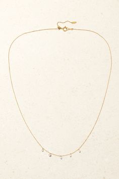 Persée's 'Danaé' necklace is crafted from 18-karat gold and strung with five gleaming diamonds that almost appear as if they're floating. The dainty chain is adjustable, so you can shorten the length to wear it with other styles. White Diamond Necklace, Dainty Gold Necklace, Dainty Chain, Gold Diamond Necklace, Fine Jewellery Necklace, Dainty Jewelry, Dainty Necklace, Wear It, White Diamond