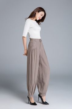 linen pant maxi pants made to order wide leg pants baggy Kulot Pants, Women Linen Pants, Trouser Pants Pattern, Baggy Pants Women, Long Linen Pants, Celana Fashion, Salwar Pants, Maxi Pants, Womens Pants Design