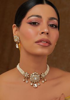 Pearl String Kundan Necklace Set Zevar by Geeta - Fabilicious Fashion Pearl Strings, Metal Choker Necklace, Kundan Necklace Set, Metal Choker, Buy Pearls, Fabric Pouch, Perfume Store, Indian Wedding Wear, Kundan Necklace