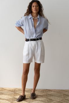 A true summer wardrobe essential, crafted from our lightweight linen fabric. Featuring side pockets, front pleats, and finished with a mother of pearl button. Made in Los Angeles Summer Linen Button-up Bottoms, Casual Button-up Linen Bottoms, Linen Button-up Bottoms For Day Out, Button-up Linen Bottoms For Day Out, Linen Button-up Bottoms With Pockets, Button-up Linen Bottoms With Pockets, Relaxed Fit Linen Button-up Bottoms, True Summer Wardrobe, Style Linen Shorts