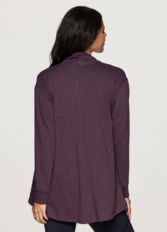 Unwind and reset in our Lotus Open Cardigan. This long sleeve top is constructed from ultra lightweight french terry fabric with an open front design that's perfect for layering and year-round wear. A relaxed fit combines with side pockets, dropped shoulders and wrist cuffs for enhanced comfort and breathability. Whether you throw it over a sports bra before heading to a workout or over your favorite white tee with a pair of jeans, it's the ultimate studio-to-street piece. Solid Color Tops With Thumbholes For Loungewear, Crew Neck Top For Fall Relaxation, Fall Crew Neck Top For Relaxation, Loungewear Tops With Thumbholes, Fall Tops With Ribbed Cuffs For Relaxation, Ribbed Cuffs Tops For Relaxation In Fall, Comfortable Fit Tops For Layering In Fall, Casual Long Sleeve Top With Thumbholes For Fall, Cozy Fit Top For Fall Layering