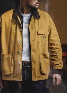 Looking to level up your outerwear game? Check out our American Workwear Retro Safari Multiple Pockets Men's Jacket! This isn't just any jacket—it's your new go-to for style and functionality. Made from 100% Cotton, this jacket is soft, comfortable, and built to last. Say goodbye to flimsy, cheaply-made outerwear and hello to durability you can count on. With its multiple pockets and single-breasted design, this jacket is as practical as it is stylish. Say goodbye to rummaging through your bag f 2xl Mens Fashion, American Workwear, Mens Fashion Classic, Fall Wear, Stylish Jackets, Brown Jacket, Classic Man, Haiti, Mens Fashion Casual